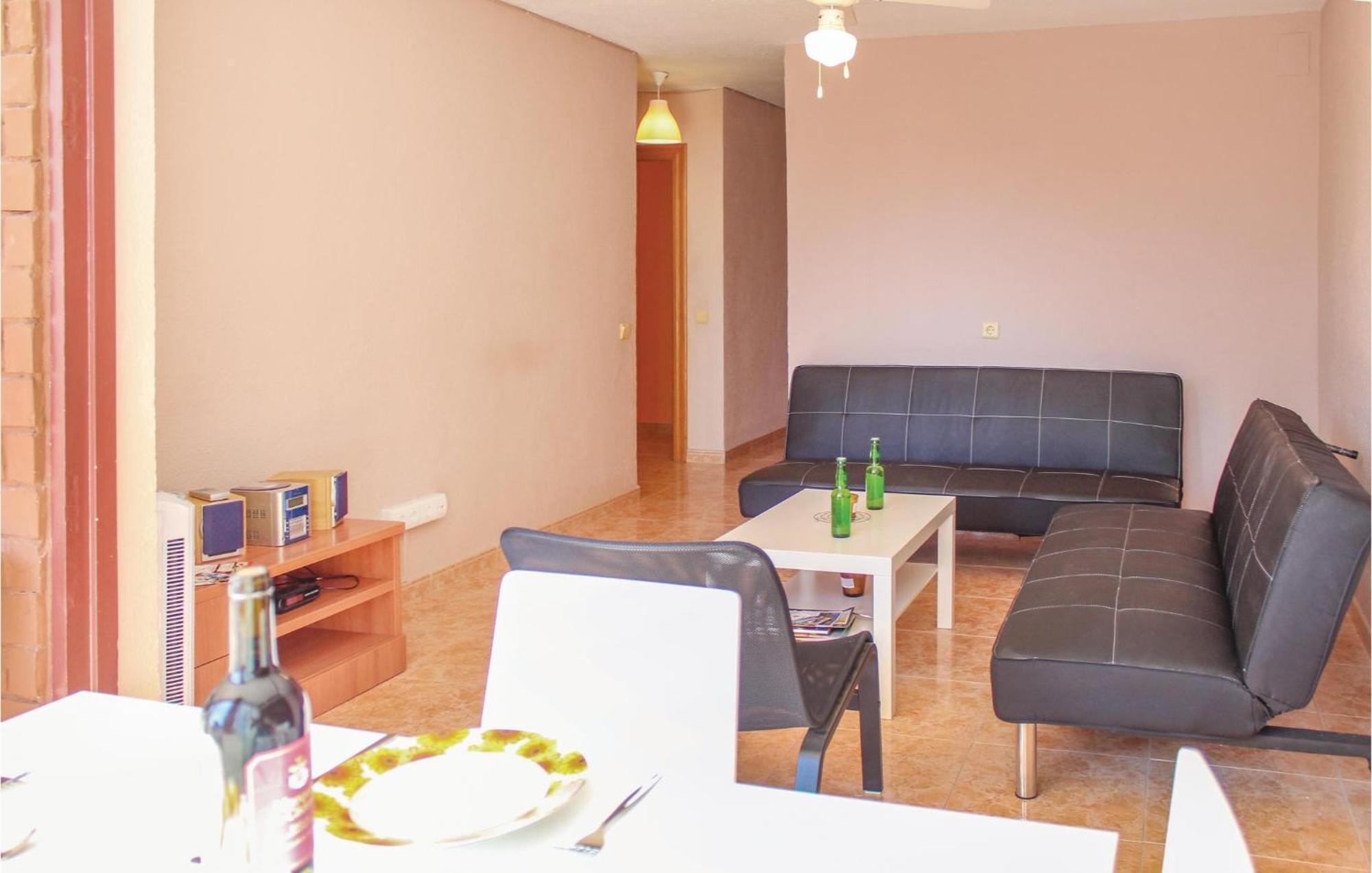 2 Bedroom Pet Friendly Apartment In Alicante Eksteriør billede